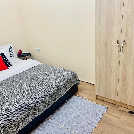 Like Home Rooms Αλμάτι Εξωτερικό φωτογραφία